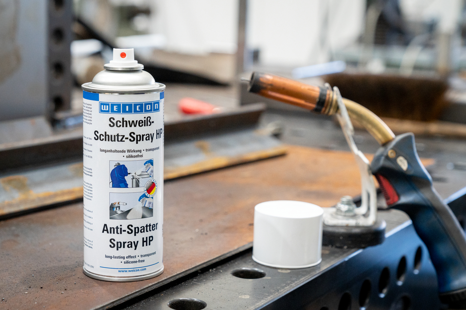 WEICON Anti-Spatter Spray HP | protects against the adhesion and penetration of welding spatter